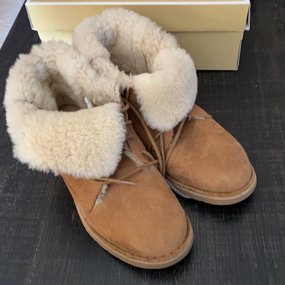 UGG booties size 6 - Picture 3 of 11